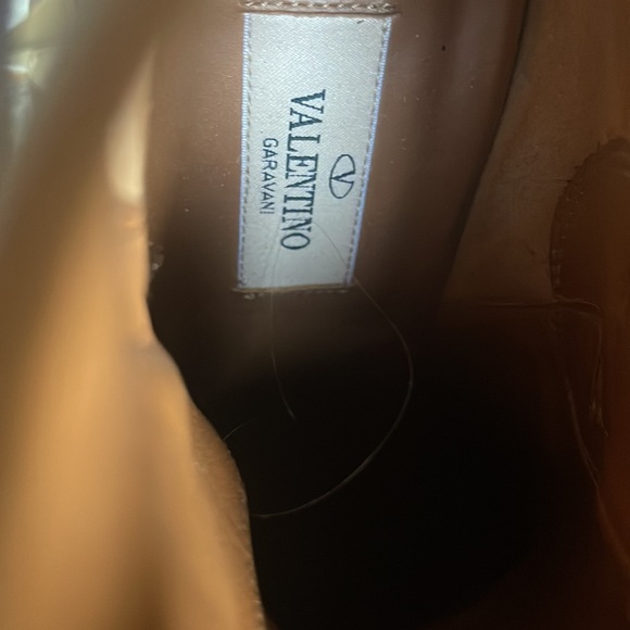 Valentino rock stud ankle leather boots.. size 39 1/2.. block heel 2 1/2 inches - Picture 6 of 8